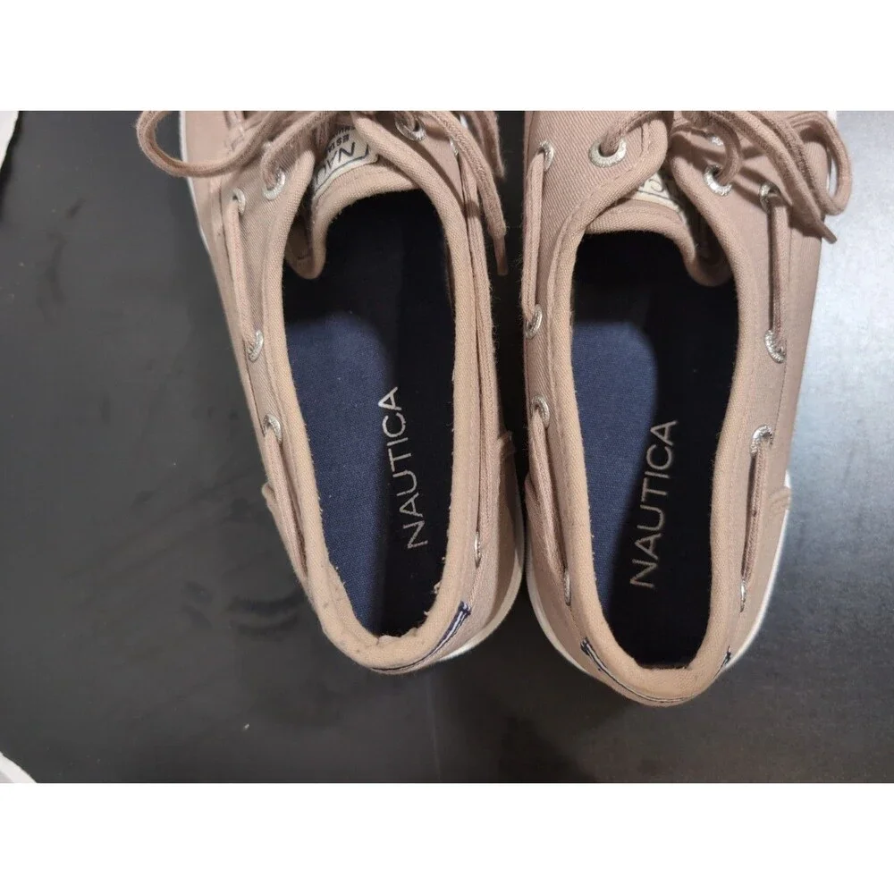 NAUTICA SPINNAKER TWILL TAN/BEIGE BOAT SHOES MEN'S SIZE  8.5 M VGUC